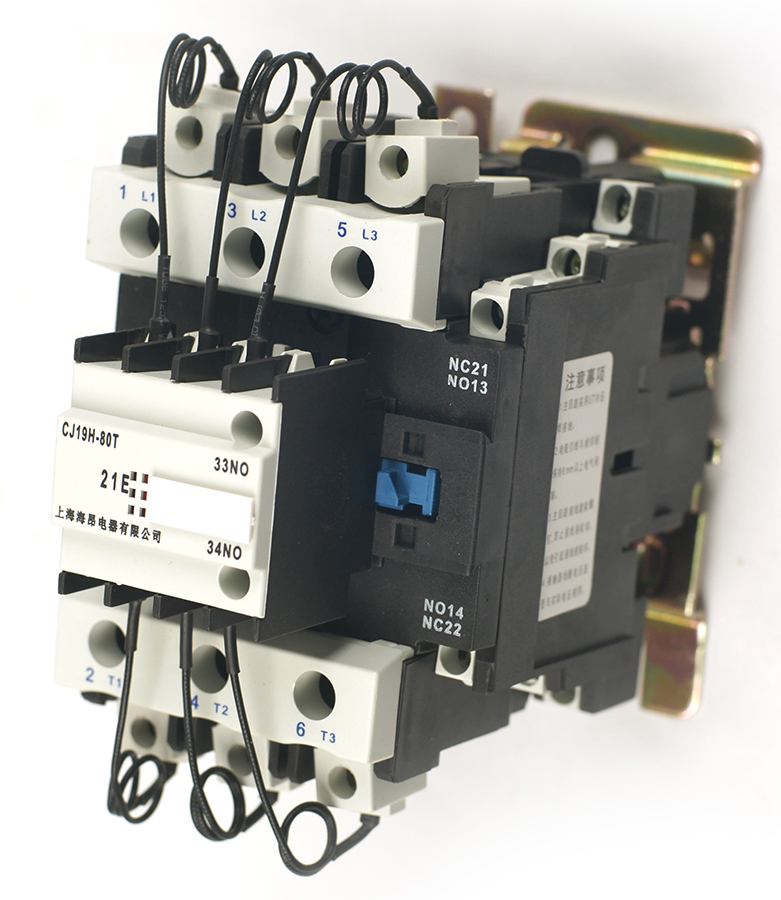 CJ19H系列電容切換接觸器CJ19H系列電容器切控接觸器與國內中類容量產品相比，具有體積小，結構新